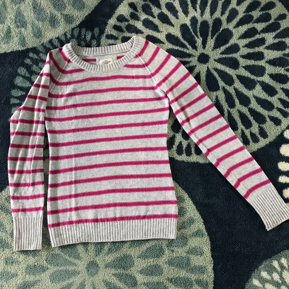 H&M White & Pink Striped Sweater